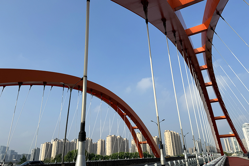 水性氟碳漆的施工事項是什么？水性氟碳涂料施工工藝流程